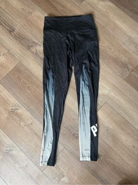 PINK Victoria's Secret Black Athletic Leggings with Logo Tag